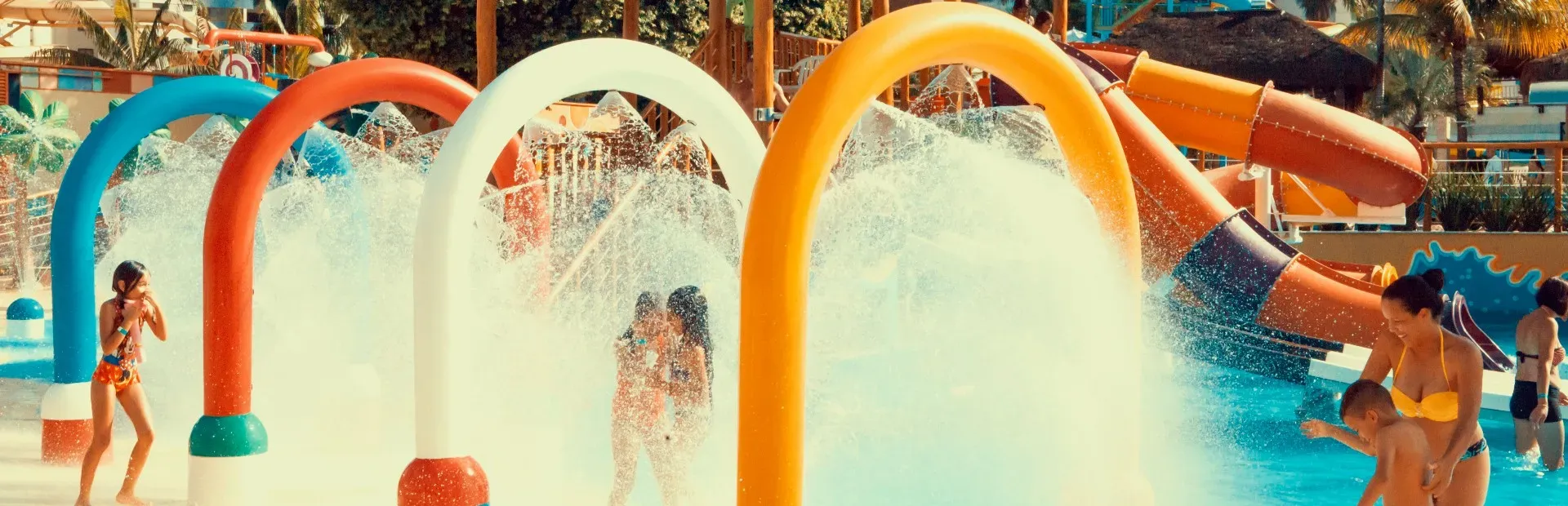 Ofertas de Ingressos no Mês das Crianças para Parques em Caldas Novas